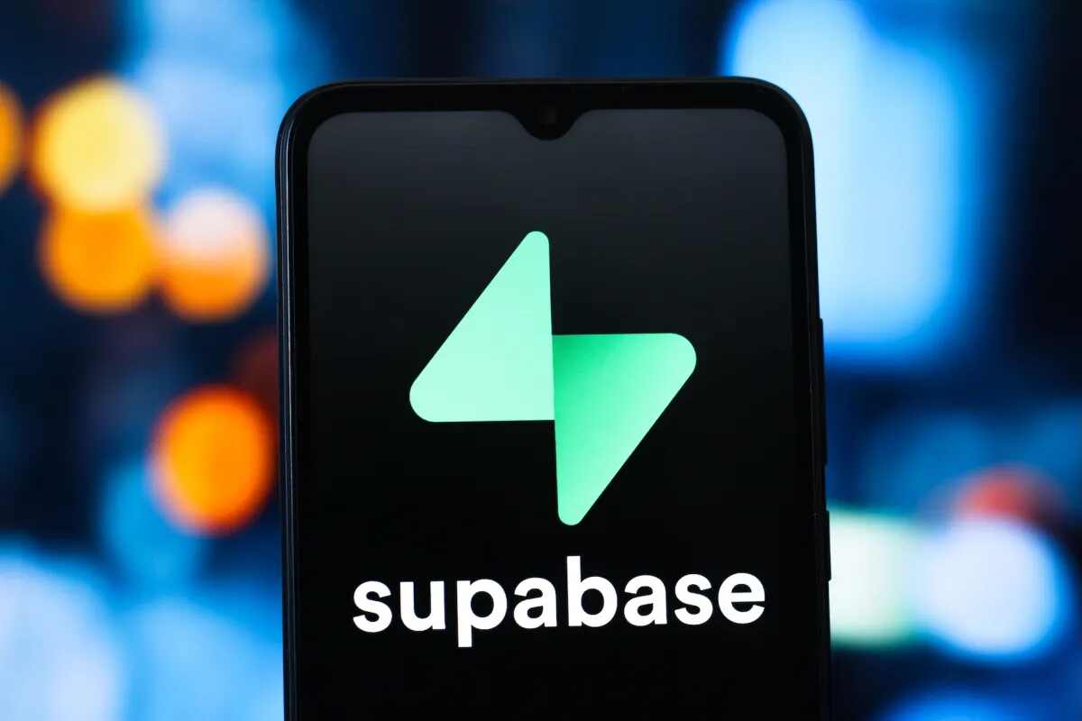 Alguns clientes da Supabase estão expondo publicamente dados de pessoas na web