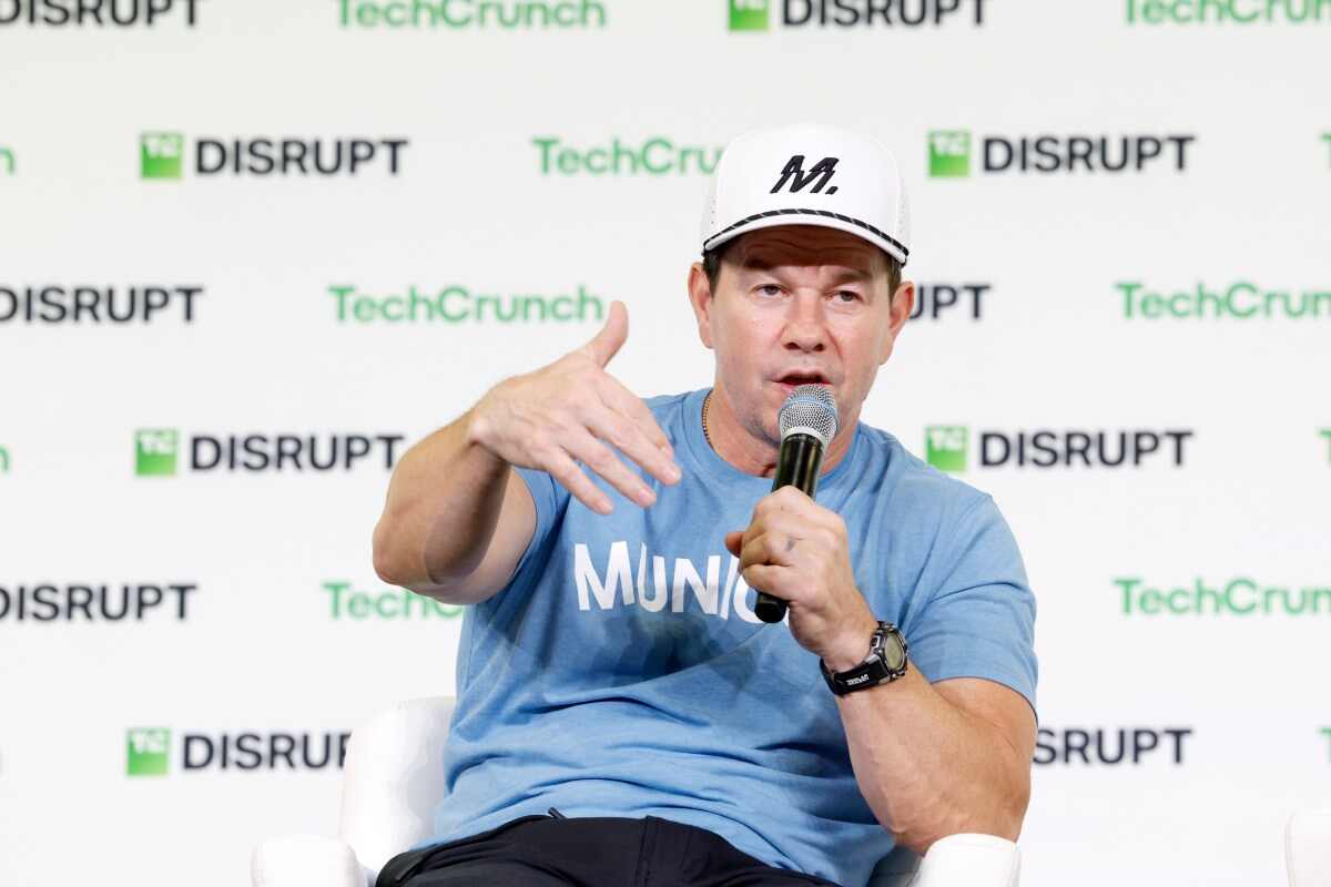 Mark Wahlberg sobre o uso de IA no cinema ‘da maneira certa’ e estar aberto a um clone de IA dando continuidade ao seu legado