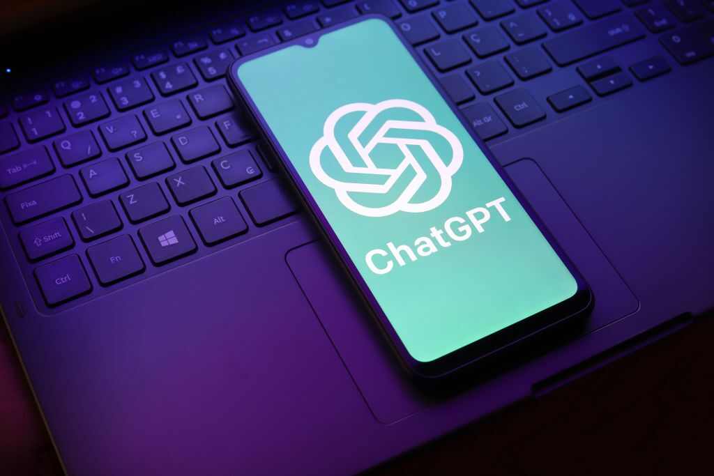 Pais processam OpenAI, alegando que GPT-4o orientou sua filha a evitar medicamentos contra convulsões