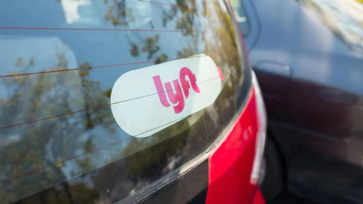 Lyft está pagando US$ 272,5 milhões para resolver o processo sobre como classificou os motoristas