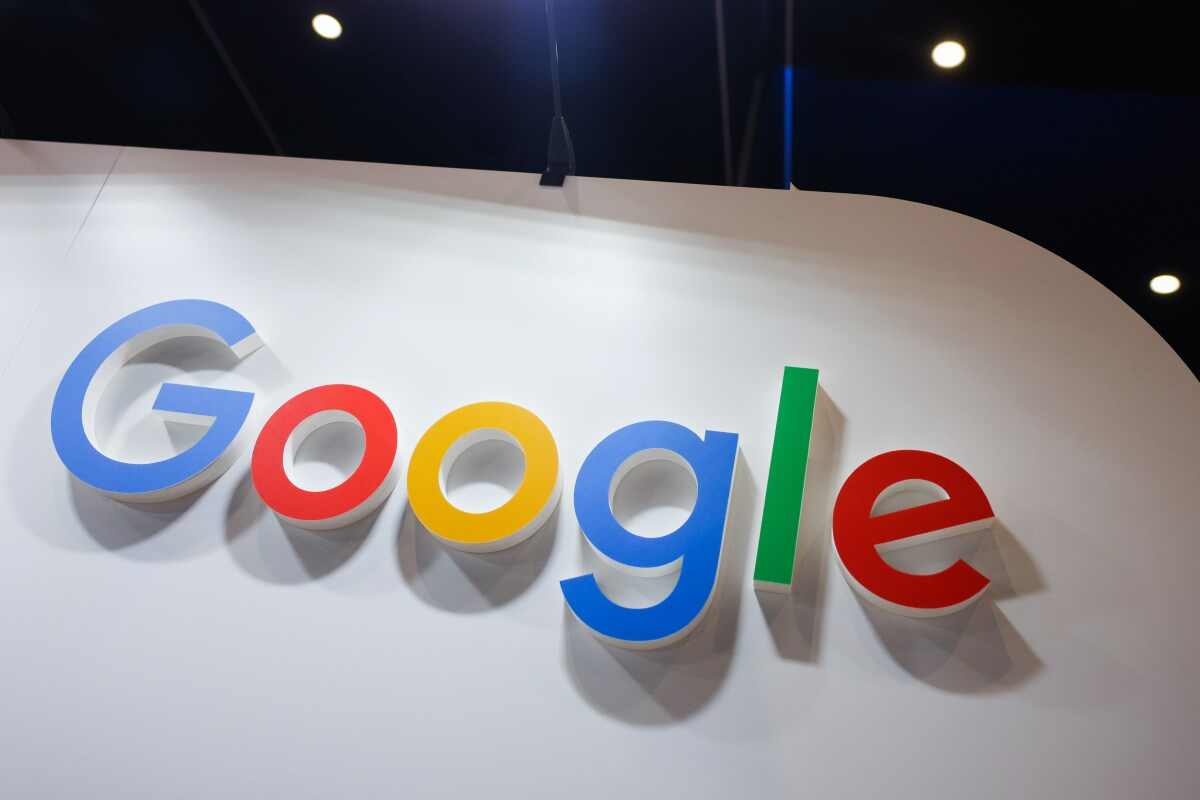 O Google expande os anúncios de pesquisa de IA globalmente à medida que o crescimento dos anúncios principais desacelera